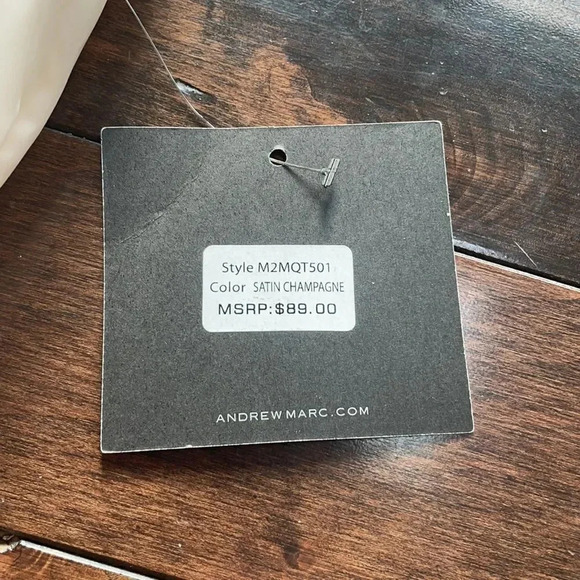 Marc New York puffer Vest Hooded Lightly quilted Off white/Champagne Size M NWT - Picture 4 of 13